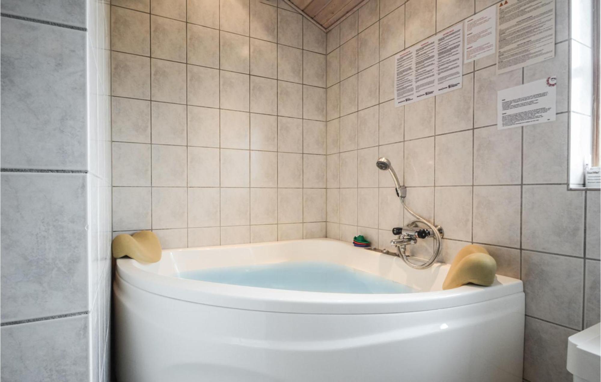 Gorgeous Home In Haderslev With Kitchen Årøsund Екстериор снимка